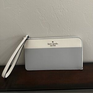NWOT Kate Spade | Lucy Pebbled Leather Medium L Shape Color Block Wristlet